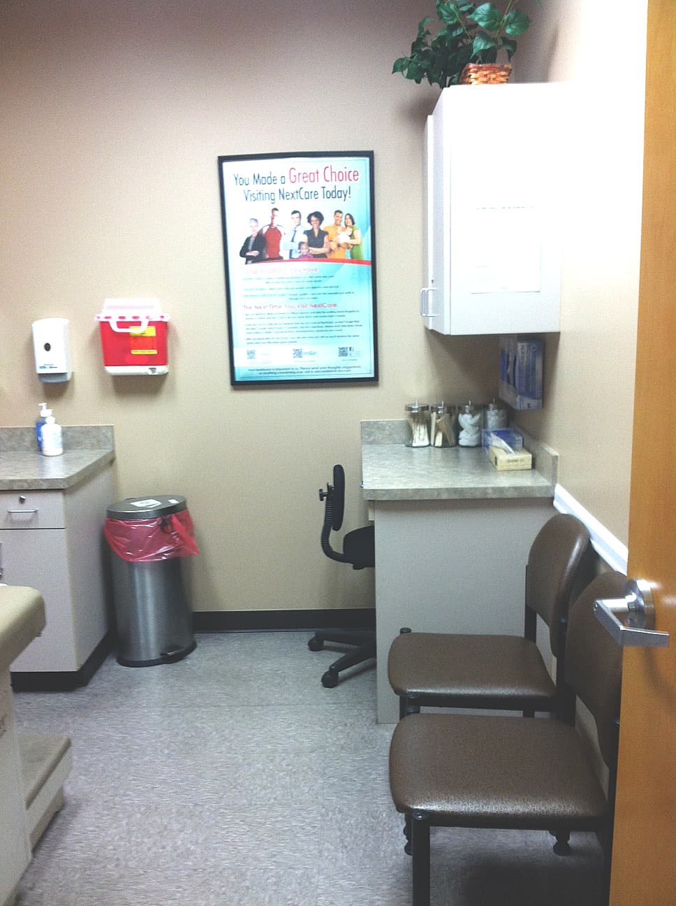 NextCare 1066 N Power Road Suite 101 Mesa AZ Front - Urgent Care